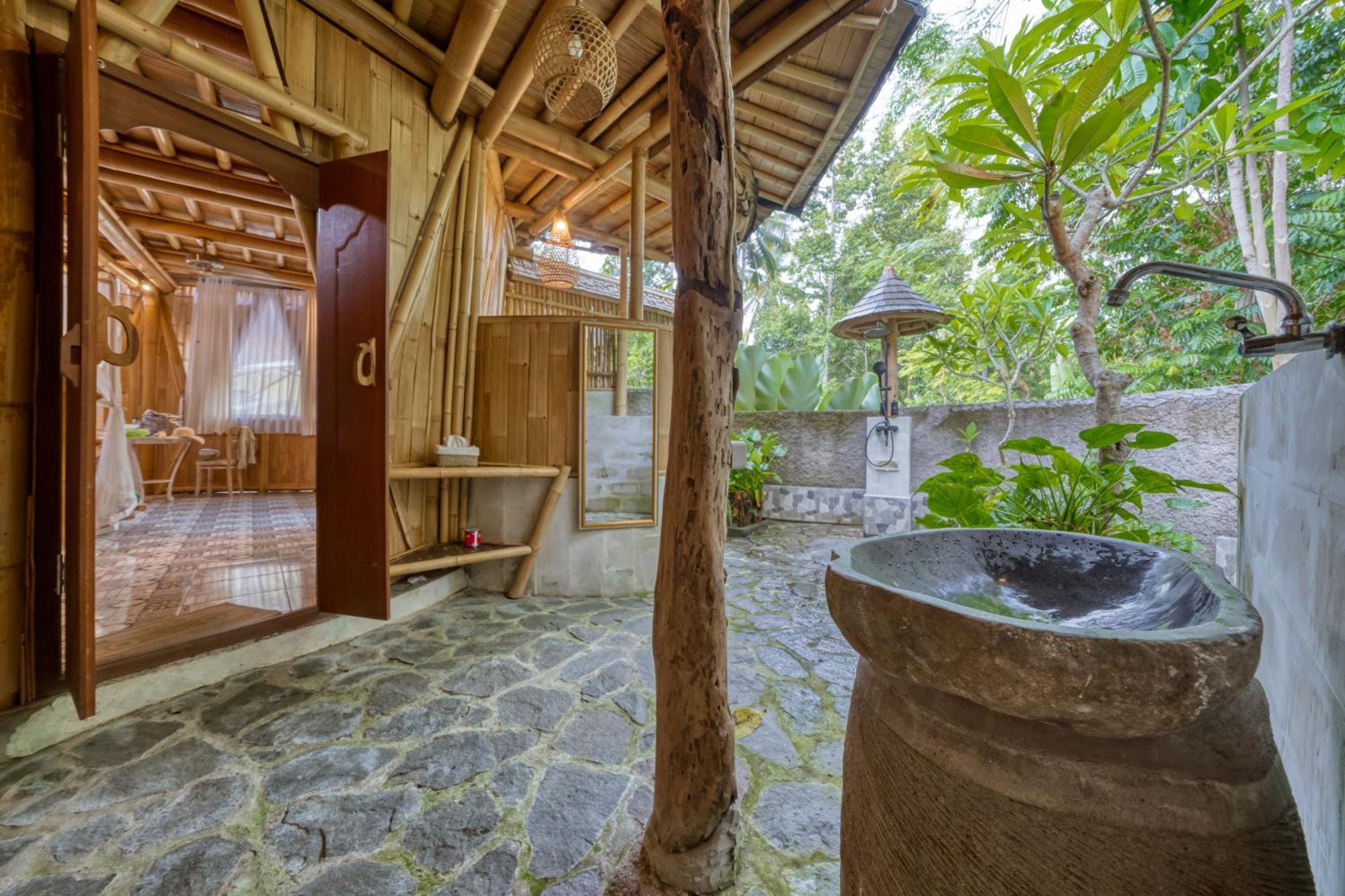 Bamboo Cabin Sanctuary By Nusantara Hospitality Ubud Kültér fotó